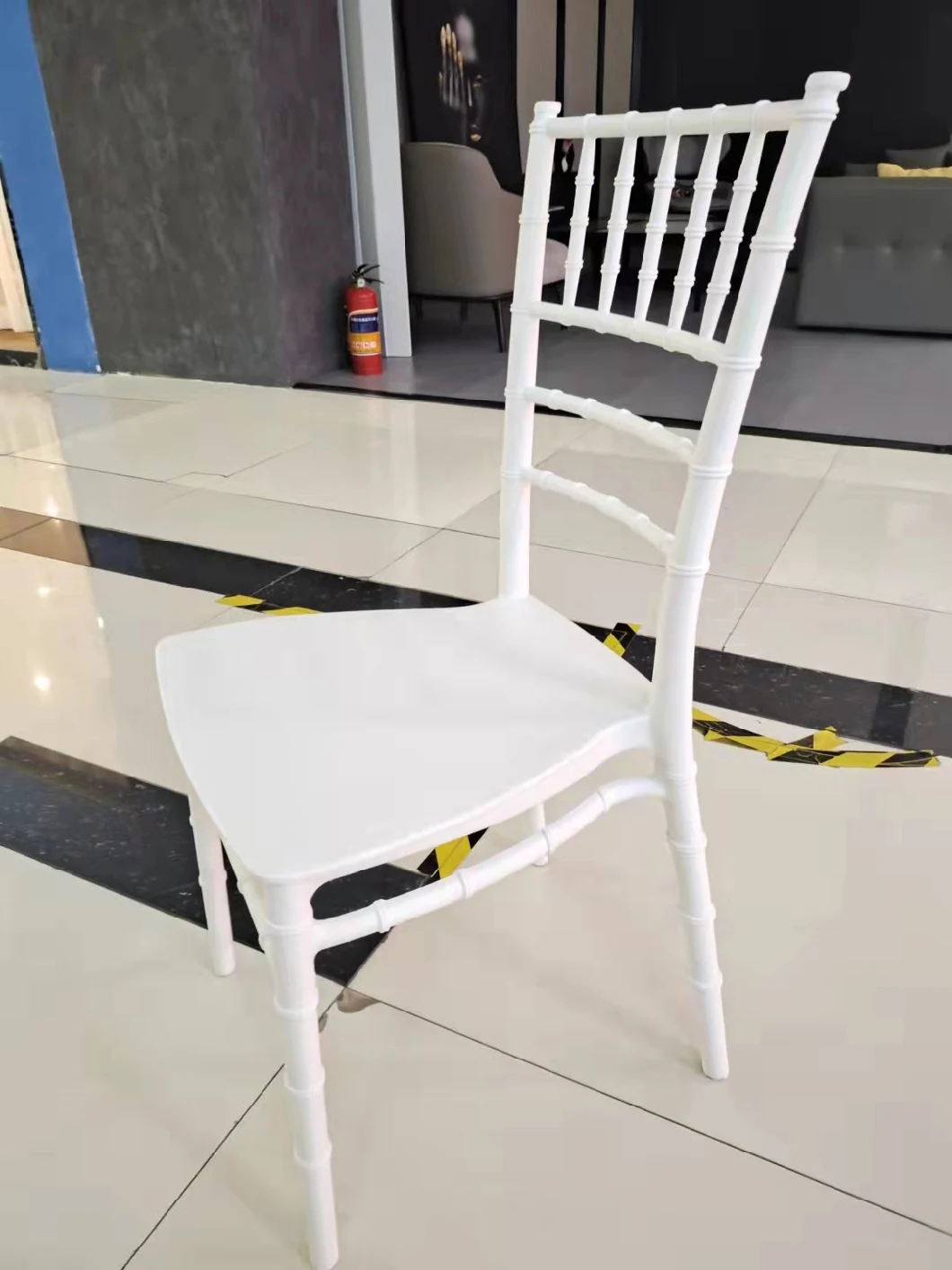 Modern White Plastic Stackable Dining Chair for Home, Hotel, Restaurant, Bar, Office